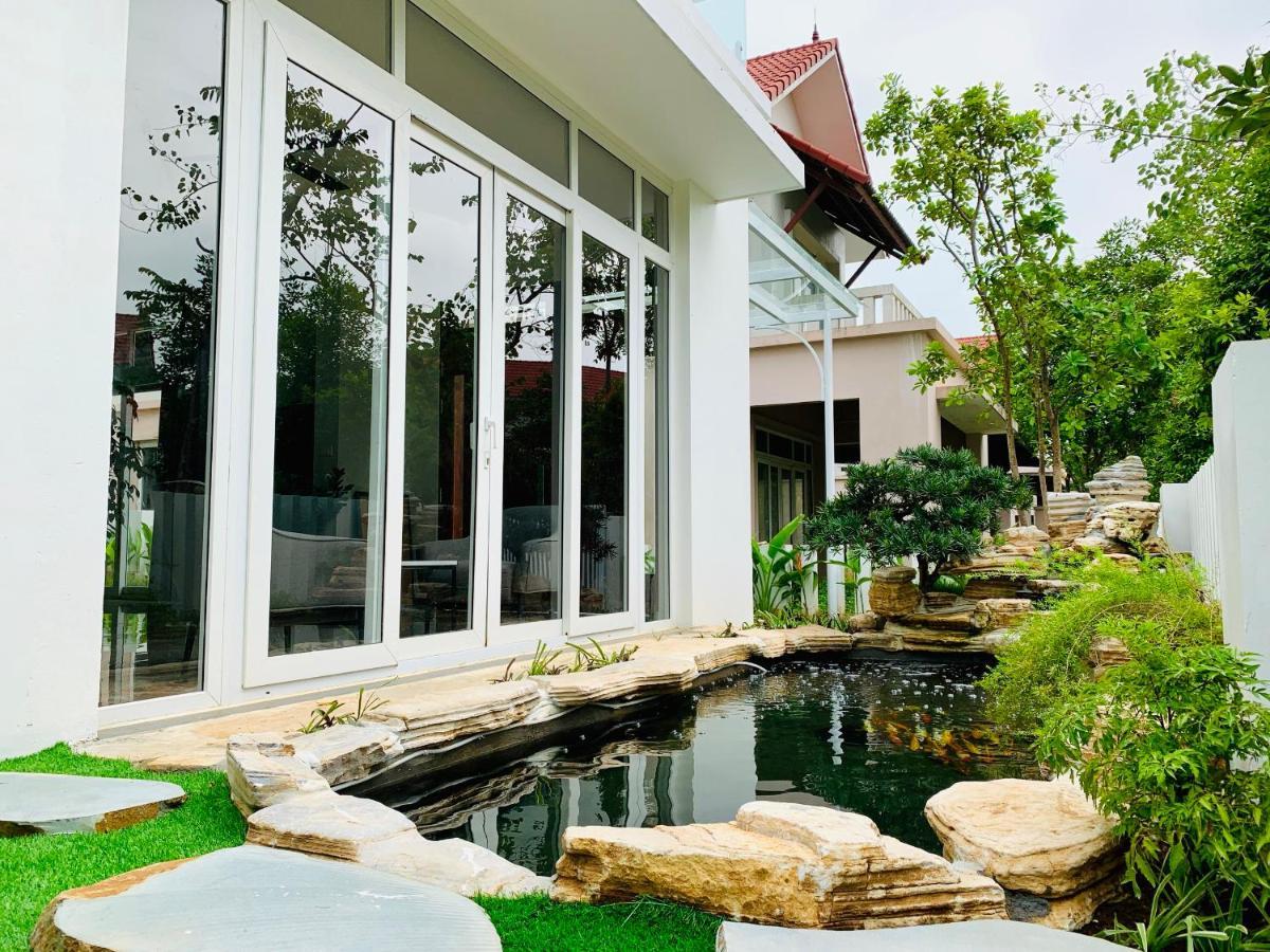 Xanh Villas Resort & Spa Luxury Hanoi Exterior photo